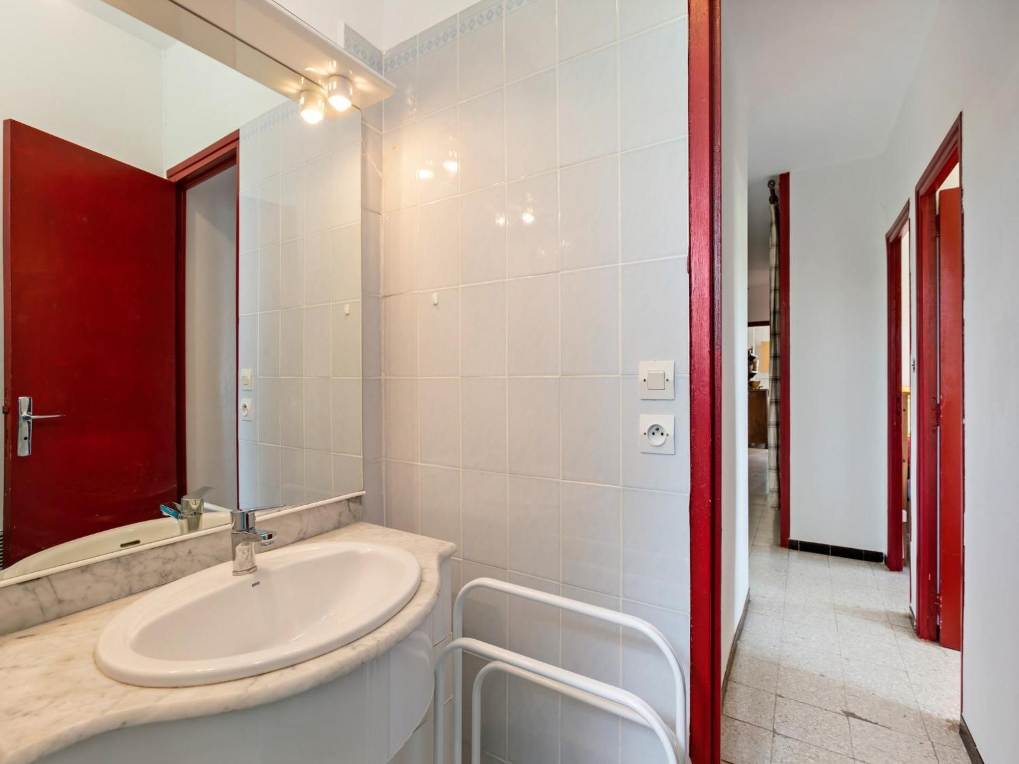 Apartment With Pool Amid Vineyards And Near The Beach Mèze Exterior foto